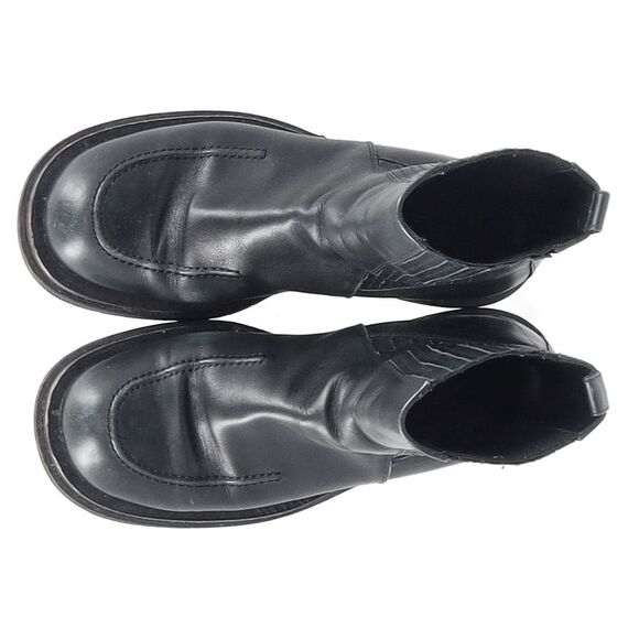 Magda Butrym Chelsea Ankle Boots in Black Leather - Picture 11 of 12